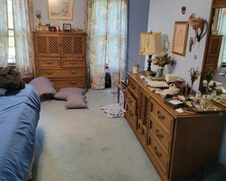 DREXEL BEDROOM SET