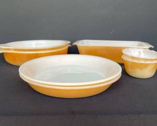 Vintage Anchor Hocking Fire King bakeware