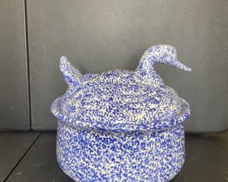 Duck casserole dish Spongeware 