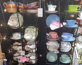 Assorted vintage teacup & saucers, china, and media towers