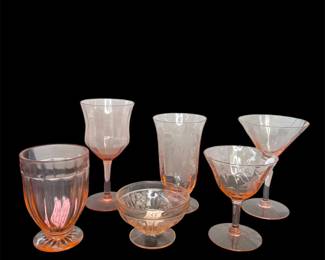 Vintage assorted pink depression glass 