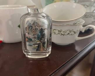 Snuff Bottle - No Lid - $10