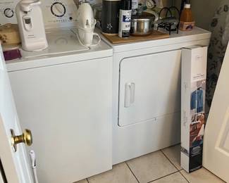 Washer/Dryer $300 for the set. 