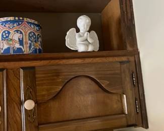 Praying Cherub - $10