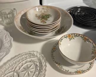 Serving Bowl w/ bowls $50. Pictured back right. 