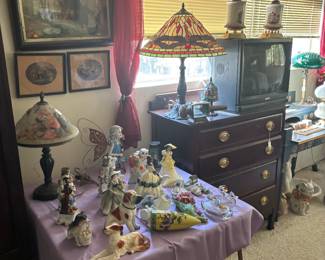 Collectible Porcelain English and American