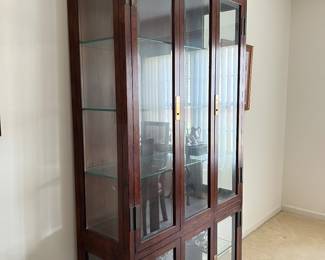 Henredon Display Cabinet 