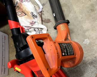 Electric leaf blowers 
