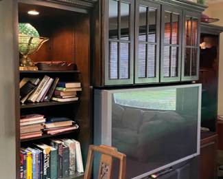 3 pc can be 2 book cases  (end pieces )