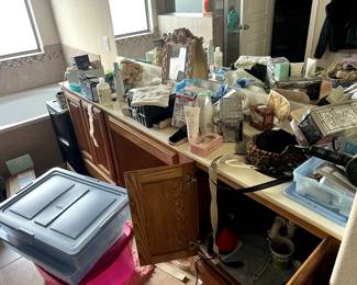 Misc. Bathroom Contents