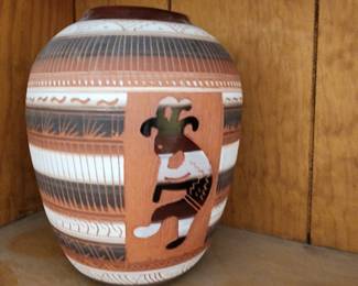 Kokopelli Navajo pottery
