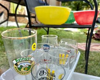 Assorted beer/brewery glassware