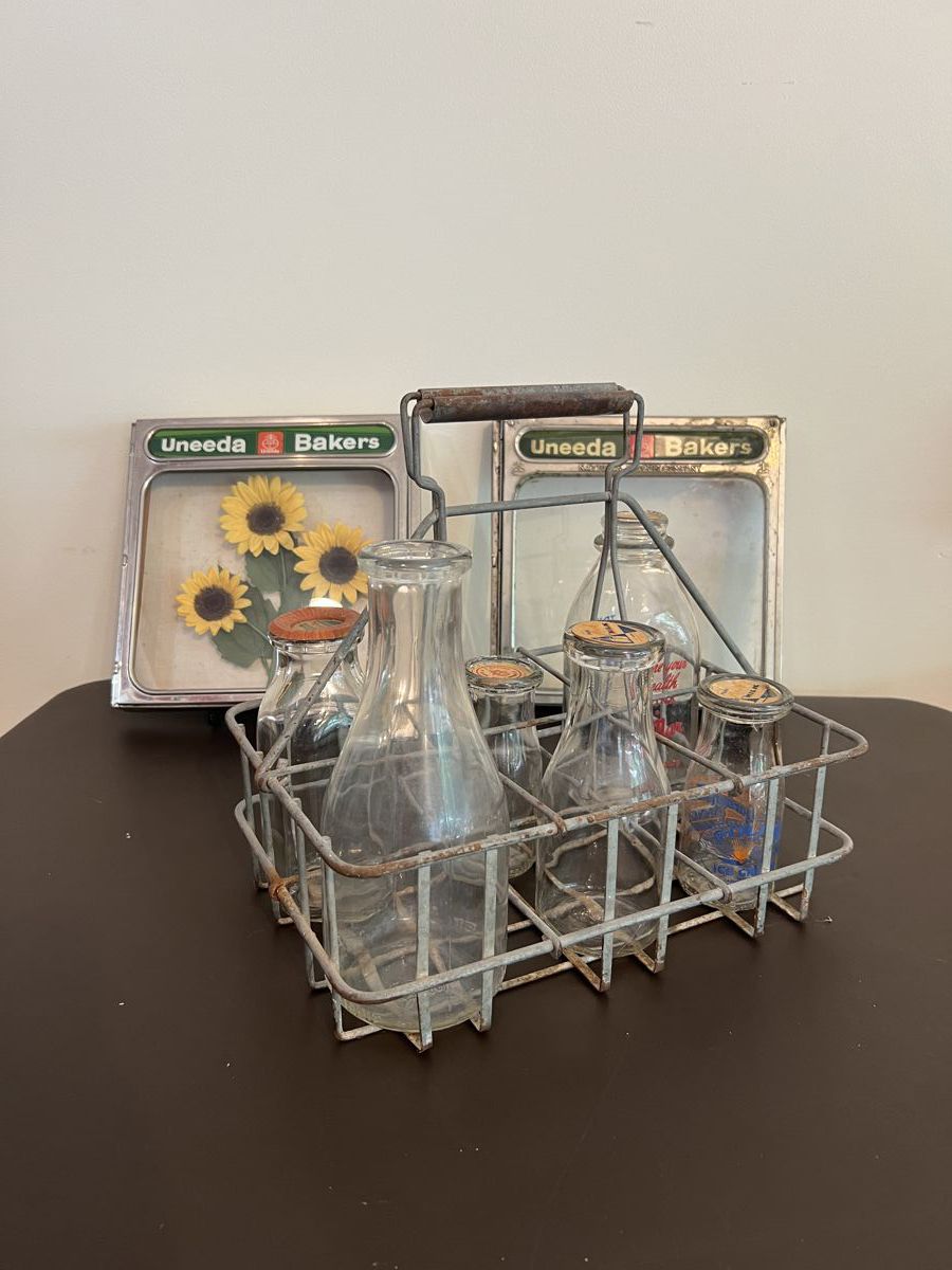 Estate Sale with Antiques in Baldwin City, KS starts on 10/10/2024