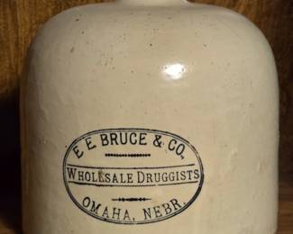 RED WING ADVERTISING STONEWARE JUG E.E. BRUCE & CO. OMAHA, NE. 
