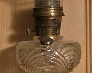 ALADDIN WASHINGTON DRAPE KEROSENE LAMP