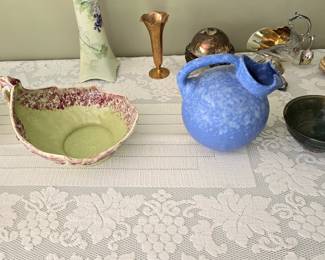 DIKOTA POTTERY, MCCOY, STUDIO POTTERY