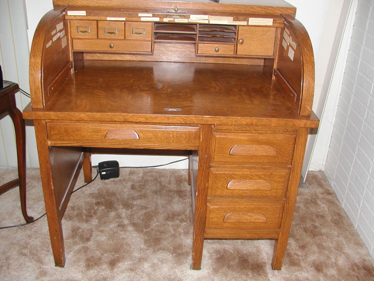 Antique Roll Top Desk - CA Legislature