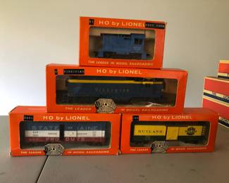 LIONEL  HO Trains