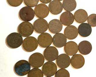 LOT OF WHEAT PENNIES
