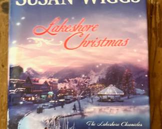 First Printing Book "LAKESHORE CHRISTMAS" Susan Wiggs
