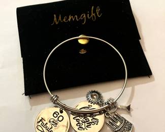 Memgift Charm Bracelet
