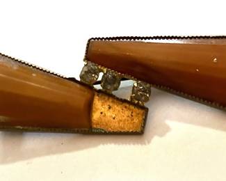 Art Deco Pin
