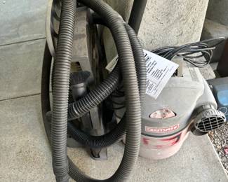 shop vac and hoses
