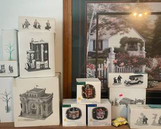 Department 56 Christmas Villages and Accessories