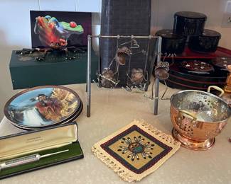 Southwest Decor, Brass, Frogs