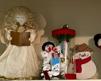 More Christmas Decor