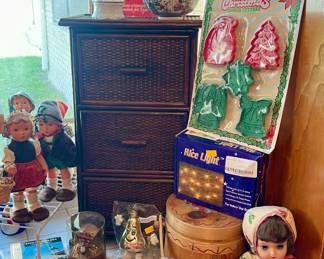 Collectible Dolls, Christmas
