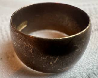 18K Gold Wedding Band