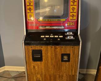 IGT Draw80Poker Gaming Console (Non-Working Condition)