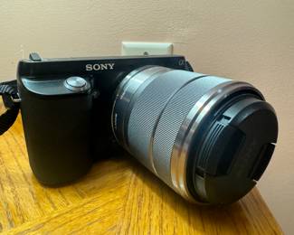 Sony Alpha NEX-F3 16.2 Megapixel APS-C size sensor digital camera