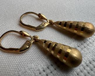 14K Gold Cone Shape Earrings