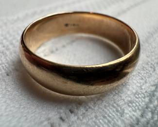 14K Gold Wedding Band
