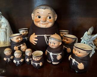 Goebel Mid-Century Friar Set