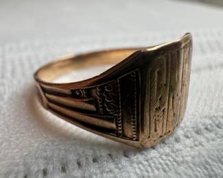 10K Gold Class Ring