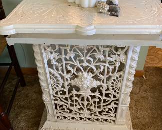 Iron Table / Plant Stand 