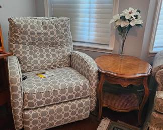 Best Brand Power Recliner