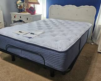 Adjustable Queen Bed