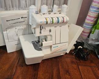 Sewing machine and server available 