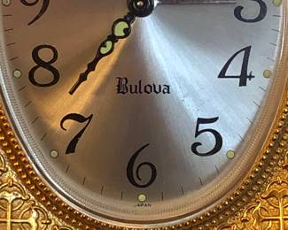 Bulova - winding stem table top clock 