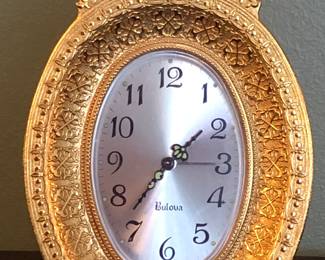 Bulova - winding stem table top clock 