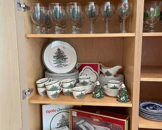 Spode Christmas Dining Set