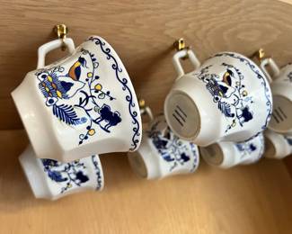 Georgetown Collection by Wedgwood with Volendam Pattern Serving Bowl, Tureen and Teacups
