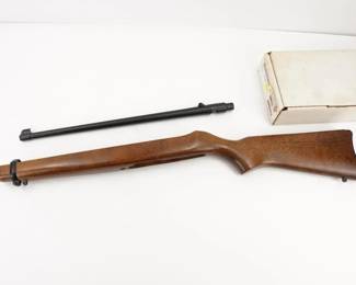 Make: Ruger
Model: 10/22 Stock & Barrel
Caliber: .22 LR
Condition: New
In factory box Ruger 10/22 wooden stock and barrel.
