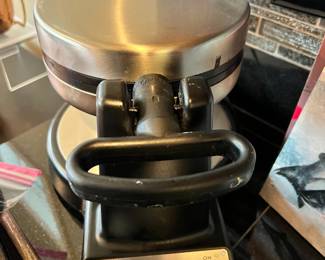 Waring Pro Professional Belgian Waffle Maker
