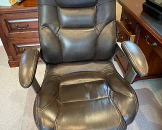 Black Leather Padded Office Chair