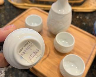 Floral Porcelain Sake Bottle with 4 Cups 